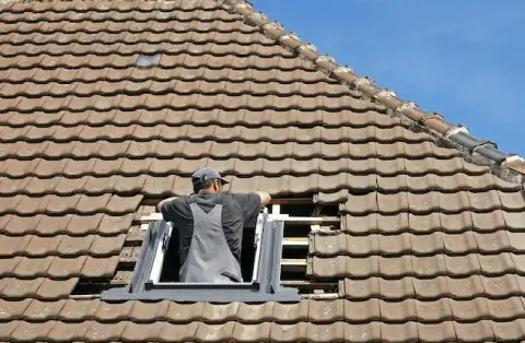 Pose de velux à Chaillevette